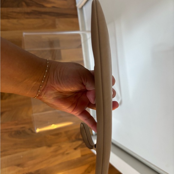 Coach | Beige Wristlet - Picture 8 of 9